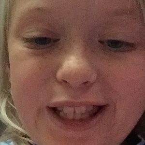 Meet your Posher, Iris